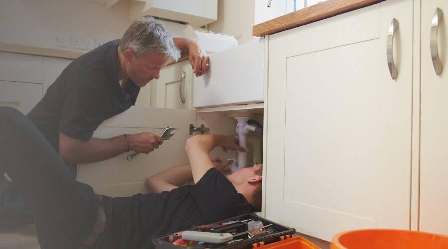 Local tankless water heater installation in Henderson, IA